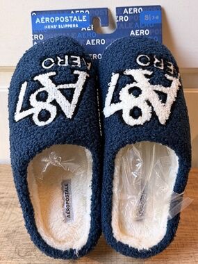 NWT Aeropostale Mens Navy Cushion Comfort Indoor Slippers [S 7-8]